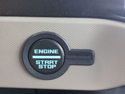 Certified 2023 Ford Bronco Wildtrak AWD/4WD image 30