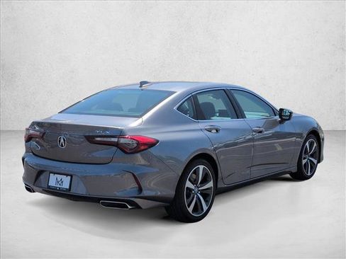 Used 2025 Acura TLX w/ Technology Package FWD image 8