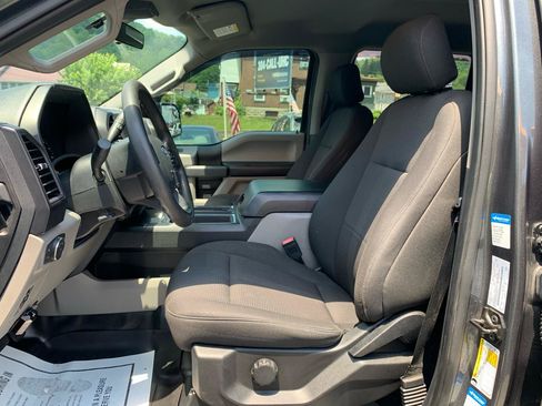 Used 2019 Ford F150 XL w/ Equipment Group 101A Mid AWD/4WD image 14