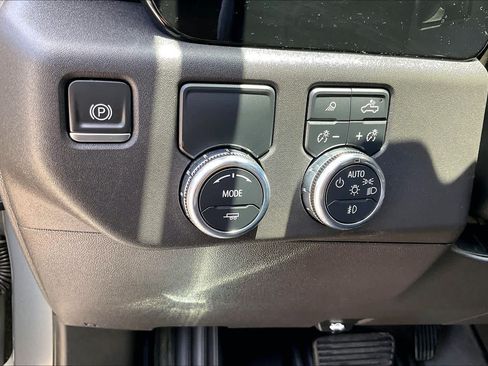 Used 2023 GMC Sierra 1500 SLT RWD image 14