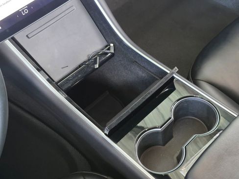 Used 2018 Tesla Model 3 Long Range image 22