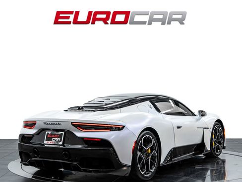Used 2022 Maserati MC20 Coupe RWD image 5