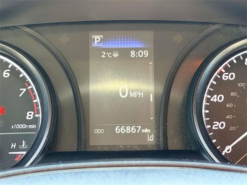 Used 2022 Toyota Camry SE image 25