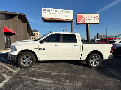 Used 2017 RAM 1500 Big Horn image 2