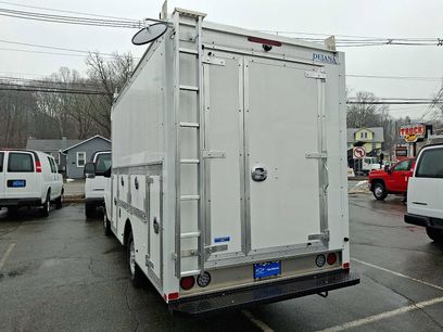 New 2026 Chevrolet Express 3500 w/ Power Convenience Package