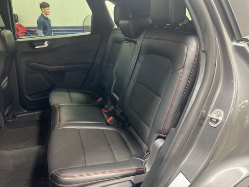 Certified 2025 Ford Escape ST-Line image 13