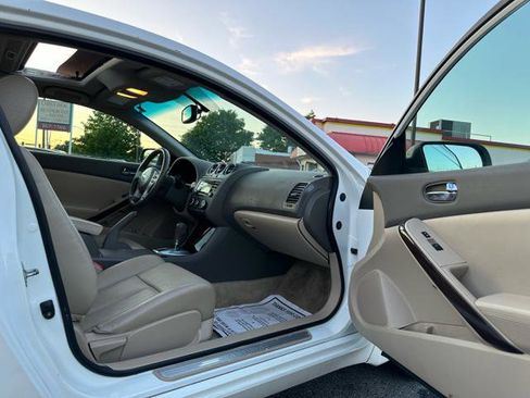 Used 2012 Nissan Altima 2.5 S w/ 2.5S Premium Pkg FWD image 17