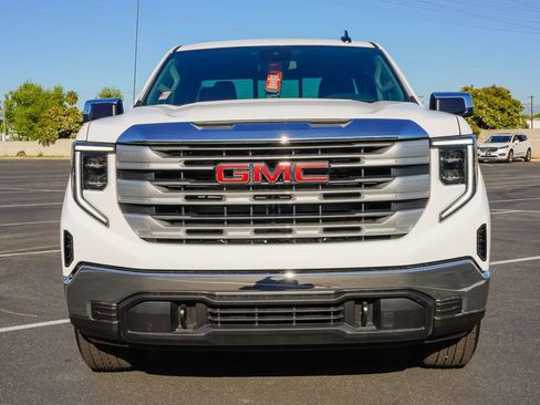New 2026 GMC Sierra 1500 SLE w/ Preferred Package AWD/4WD image 4