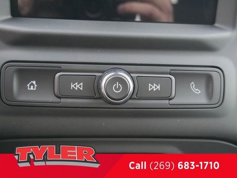 New 2026 Chevrolet Silverado 2500 Custom w/ Custom Value Package image 31