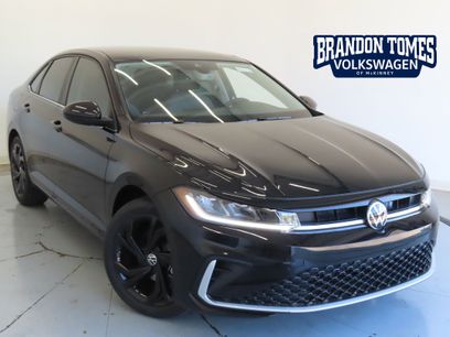 New 2025 Volkswagen Jetta SE