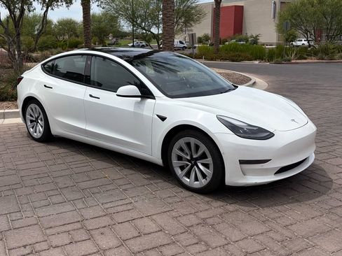 Used 2022 Tesla Model 3 Long Range AWD/4WD image 1