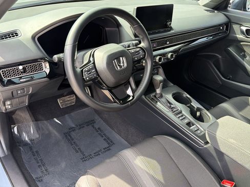 Used 2024 Honda Civic Sport image 4