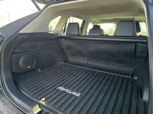 Used 2025 Toyota RAV4 Limited w/ Advanced Technology Package image 23