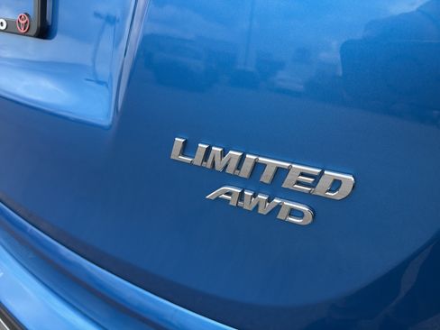 Certified 2018 Toyota RAV4 Limited w/ Advanced Technology Package AWD/4WD image 8