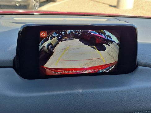 Used 2018 MAZDA CX-5 Touring w/ Preferred Equipment Package FWD image 19