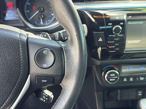 Used 2016 Toyota Corolla S FWD image 19