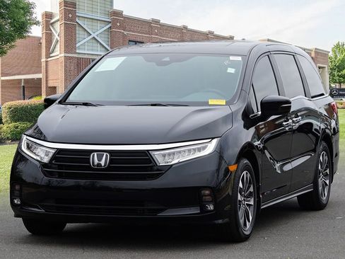 Used 2024 Honda Odyssey EX-L image 4