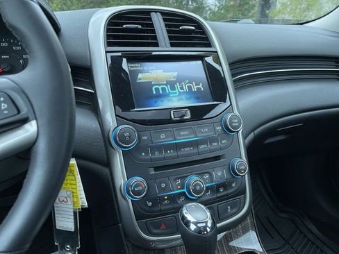 Used 2015 Chevrolet Malibu LTZ image 14