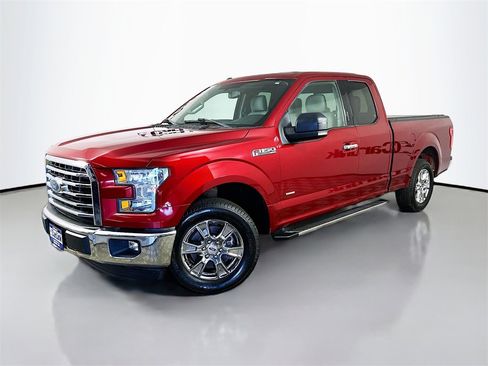 Used 2016 Ford F150 XLT w/ Equipment Group 302A Luxury image 3