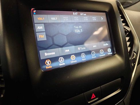 Used 2020 Jeep Cherokee Latitude image 15