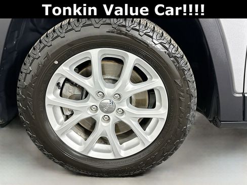 Used 2018 Jeep Cherokee Latitude image 30