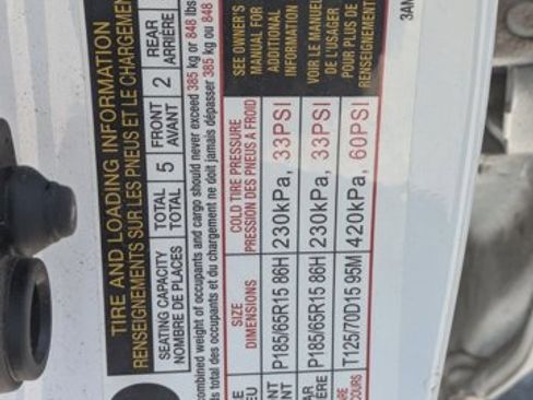 Used 2016 Nissan Versa SV image 14