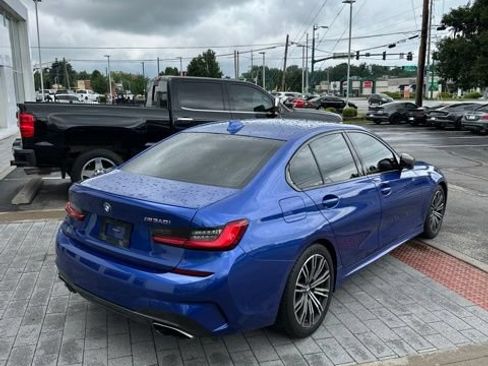 Used 2021 BMW M340i RWD image 10