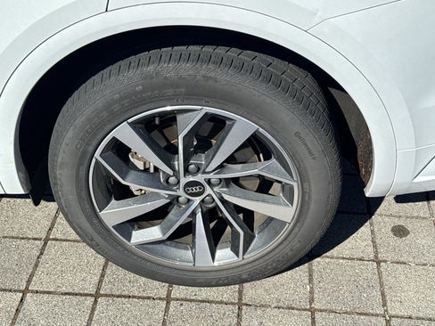 Used 2023 Audi Q5 2.0T Premium AWD/4WD image 13