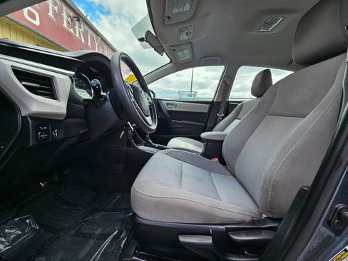Used 2016 Toyota Corolla LE FWD image 14