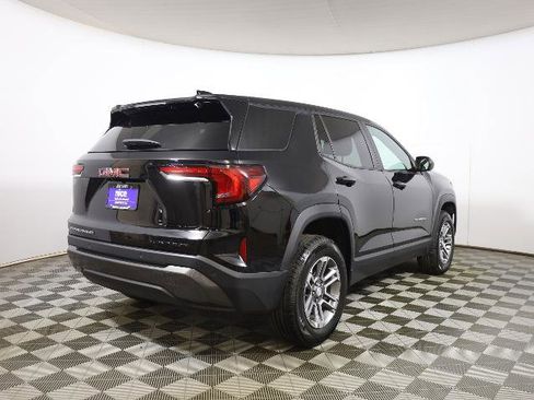 Used 2025 GMC Terrain Elevation image 4