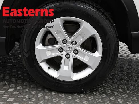 Used 2023 Honda Pilot LX image 33