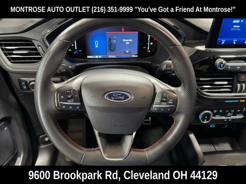 Used 2023 Ford Escape ST-Line w/ Equipment Group 301A FWD image 18