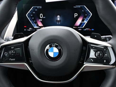 Used 2025 BMW X3 xDrive30i w/ Convenience Package image 12