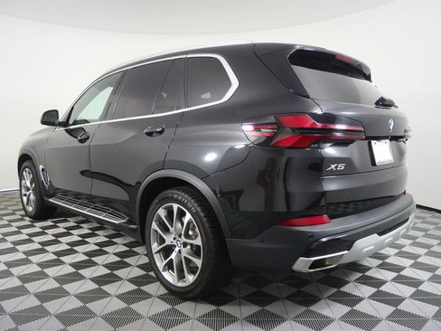 Used 2024 BMW X5 sDrive40i RWD image 5