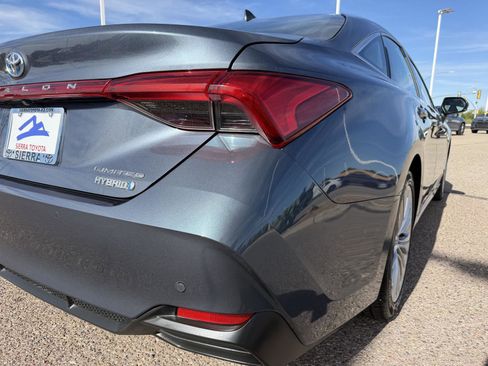 Used 2020 Toyota Avalon Limited w/ Advanced Safety Package image 15