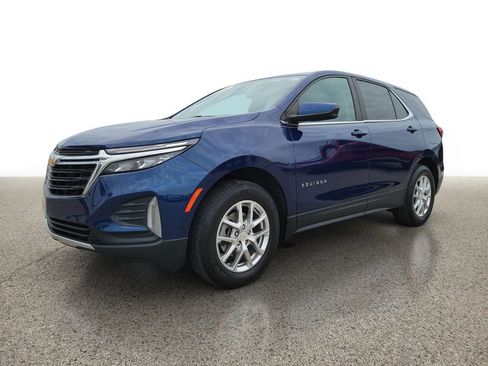 Used 2022 Chevrolet Equinox LT AWD/4WD image 2
