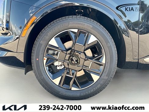New 2026 Kia Sportage SX AWD/4WD image 40