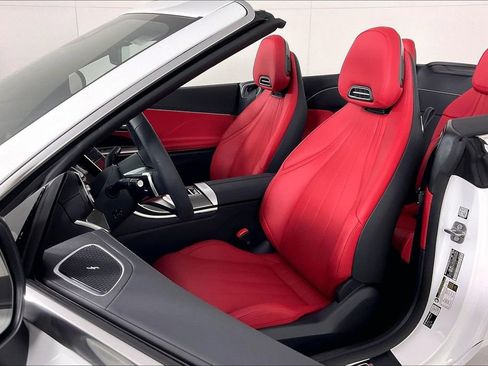 New 2026 Mercedes-Benz CLE 450 4MATIC Cabriolet image 9