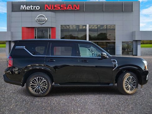 New 2026 Nissan Armada SL image 2
