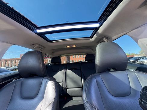 Used 2017 Volvo XC60 T5 Inscription AWD/4WD image 17