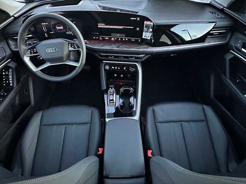 New 2025 Audi Q5 Premium Plus image 18