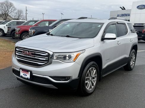 Used 2019 GMC Acadia SLE image 10