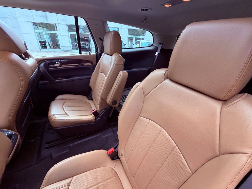 Used 2017 Buick Enclave Premium w/ Experience Buick Package FWD image 13