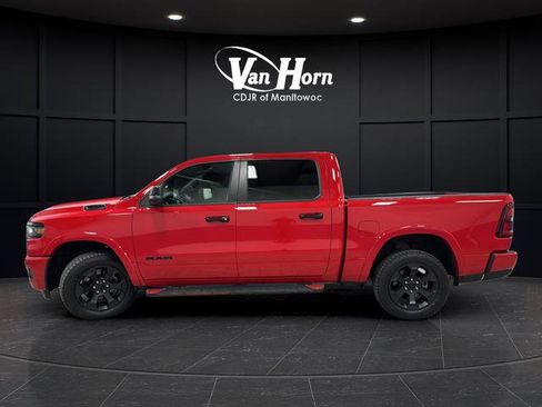Used 2025 RAM 1500 Big Horn AWD/4WD image 4