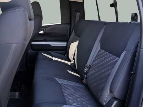Used 2019 Toyota Tundra SR5 AWD/4WD image 18