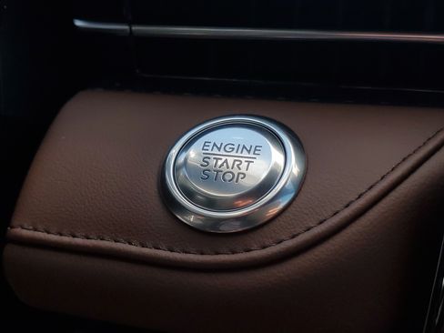 New 2026 Lincoln Nautilus Reserve AWD/4WD image 20