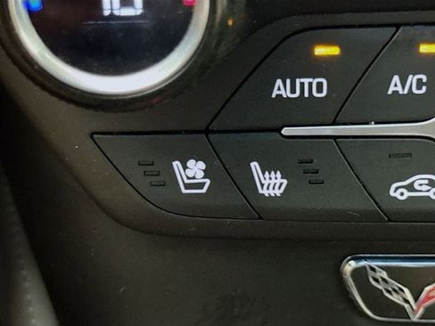 Used 2015 Chevrolet Corvette Stingray Coupe w/ 3LT Preferred Equipment Group image 20