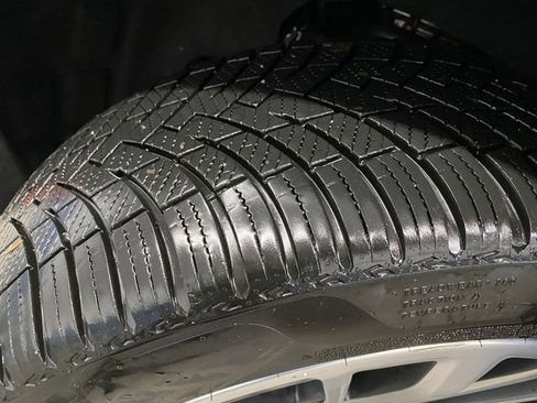 Used 2022 Jeep Grand Wagoneer Series III image 46