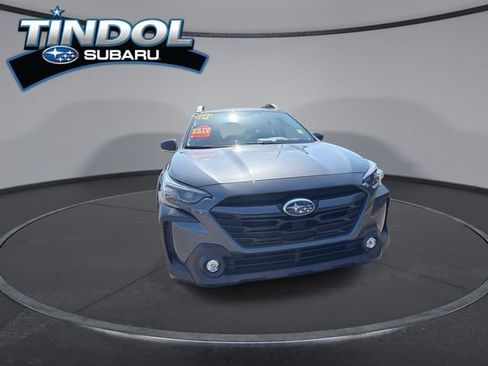 Certified 2025 Subaru Outback AWD/4WD image 2