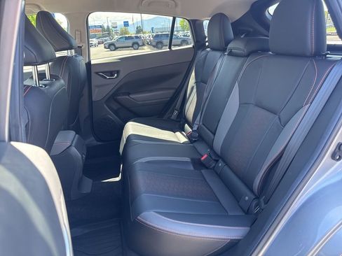 Used 2025 Subaru Crosstrek 2.5i Limited w/ Crosstrek Mirror Package AWD/4WD image 11